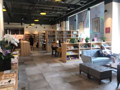 -五峰书院(南洋泾路店)