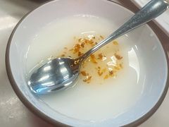 杏仁豆腐-彭记铁锅肥肠(东四总店)