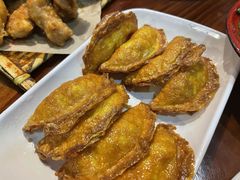 -爆炸头阿姨小四川正宗川味小吃(无任何分店)