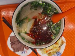 -德元兰州纯汤牛肉面(深圳首店)