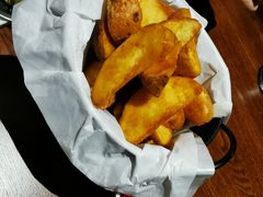 -圣徒精酿美式餐厅saints brewing(裕华万达步行街店)