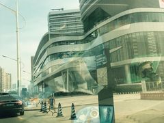 -深圳来福士广场