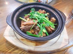 冬菇马蹄焖掌亦-水乡人家