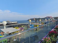 -北戴河碧螺塔海上酒吧公园