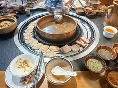 -阿山卓·野生菌火锅·纳西火塘烤肉