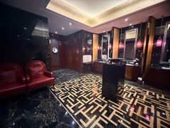 -朗丽兹自助餐厅