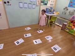 -i2青少儿英语(爱加星悦荟店)