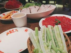 -牛市坎火锅(建设路店)