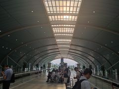 -龙阳路磁悬浮列车总站-停车场