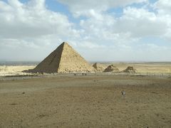 -吉萨金字塔群