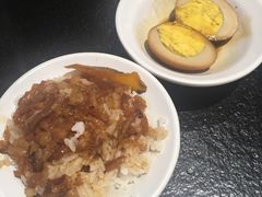 -胡须张鲁肉饭(美食文化馆店)