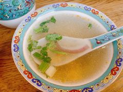 -毛辣果·贵州红酸汤牛肉火锅(西单店)