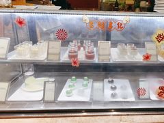 -大中华希尔顿酒店-念自助餐·嗨啤·小龙虾