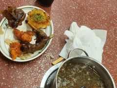 -四囍码头海鲜烧烤自助火锅(外滩南京东路悦荟广场店)