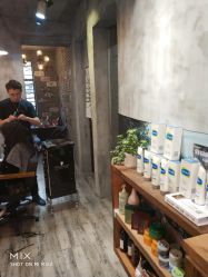 -A  Hair Salon