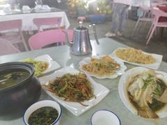 -范饭椰林川湘味海鲜·椰子鸡(三亚湾椰梦长廊店)