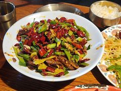 -柴窝堡22号辣子鸡·传承新疆菜