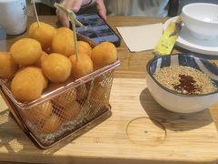 -金孔雀德宏傣味餐馆(魏公村店)