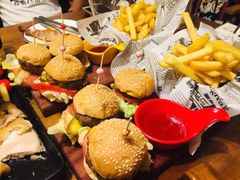 -麦落精酿啤酒餐吧(先农大院店)