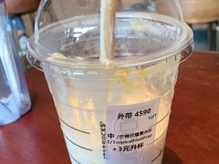 -星巴克(武汉江夏中百广场店)