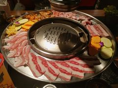 -哈哈碳都·牛肋条无限自助烤肉(宝龙店)
