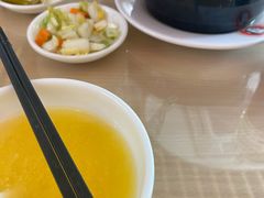 -闫家驴肉老店(华电一校店)