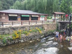 -北京水岸山吧度假村(雁栖镇店)