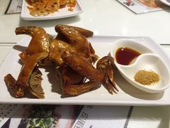 -新大咀港式茶餐厅(宝山万达店)