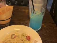 -The Cheebat 锌吧·Bistro(体育西店)