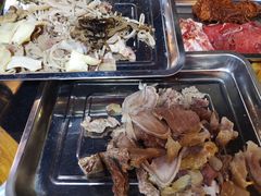 -金鼎雪山牦牛杂火锅(理县总店)