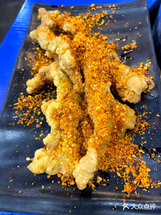 马路边边老成都串串香(星耀城店)黄金酥肉图片