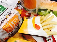 -汉堡王(大连柏威年餐厅店)