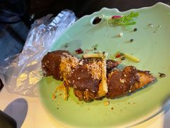 坚果脆椒烤猪手-卯时·龙光雅宴·精致锡帮菜(惠山古镇店)
