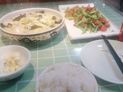 -春雅花厨(莱西店)