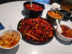 -本来精品川菜(嘉里中心店)