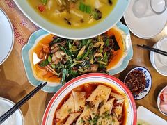 -易老妈蹄花.特色川菜(人民公园总店)