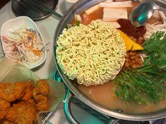 -富乐满 炸鸡&韩国料理 불로만(虹泉路店)