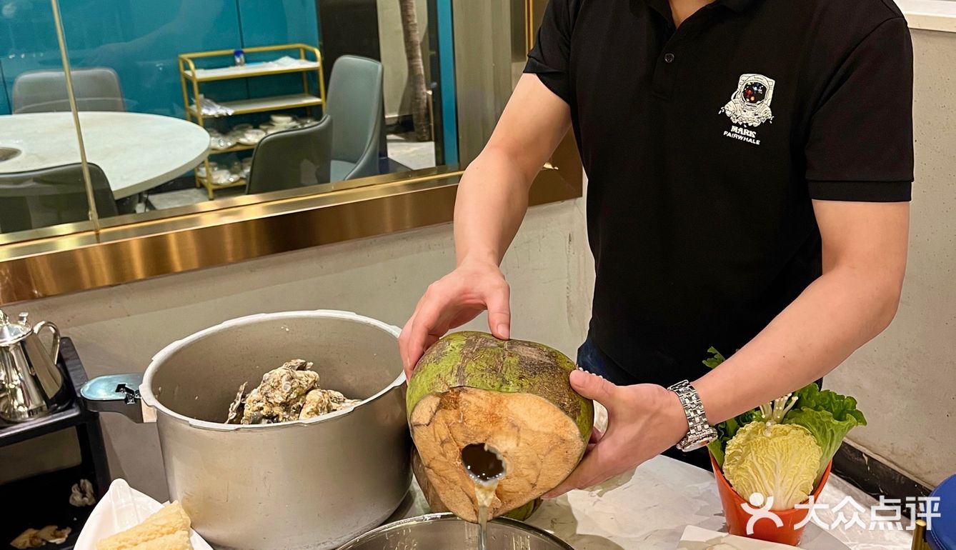 跟我来这家餐厅🍴一起实现生蚝🦪自 由吧！