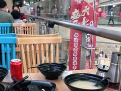 -小杨生煎(金山百联购物中心3楼店)