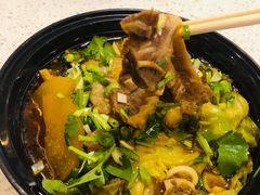 香辣牛腩面-食之六七·面(朝阳大悦城店)