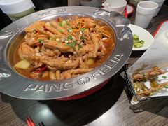 -胖哥俩肉蟹煲(湖滨银泰in77店)