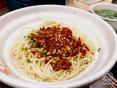 -遵义虾子张六羊肉粉(普陀路店)