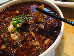 -兔行天下-鸿鹤鲜锅兔(中海国际店)