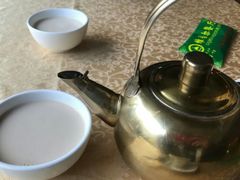 羊奶茶-维吾尔餐厅(宜山路店)