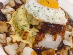 夏威夷熔岩漢堡排飯-Dazzling Cafe 蜜糖吐司专卖店