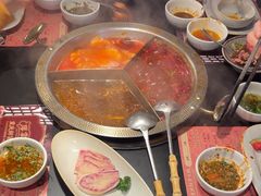 -廖掌柜·重庆鲜货火锅(上海首店)