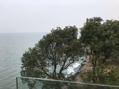 -上海滴水湖皇冠假日酒店