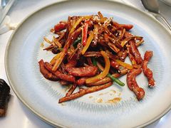 菌菇丝烧汁爽肉-江园私房菜