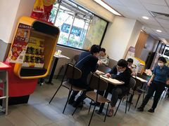 -麦当劳(中唱大厦店)