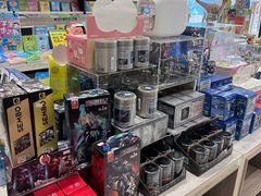 -钟书阁(群光广场店)
